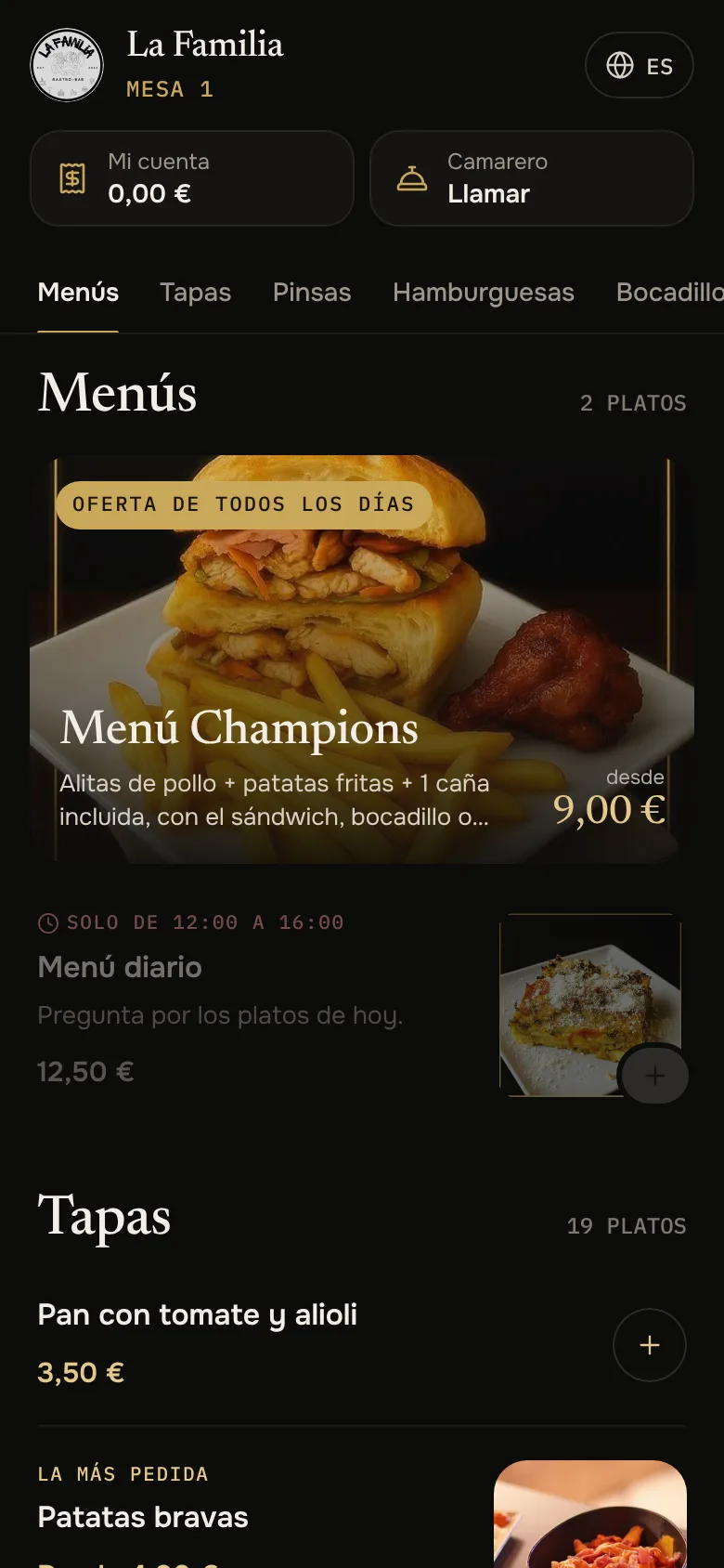 Carta digital de La Familia en un móvil, con el Menú Champions destacado